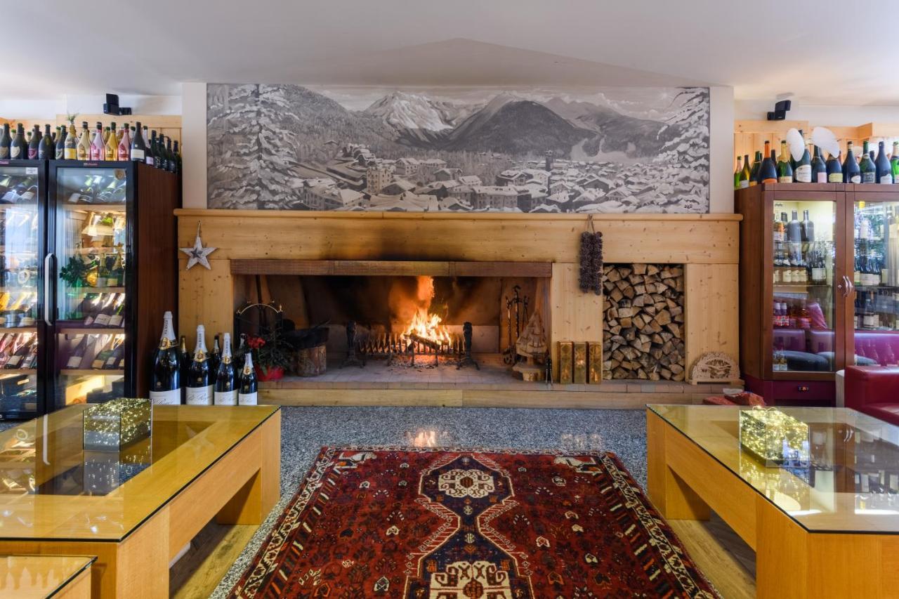 Hotel Garni Pegra Понте ди Леньо Екстериор снимка