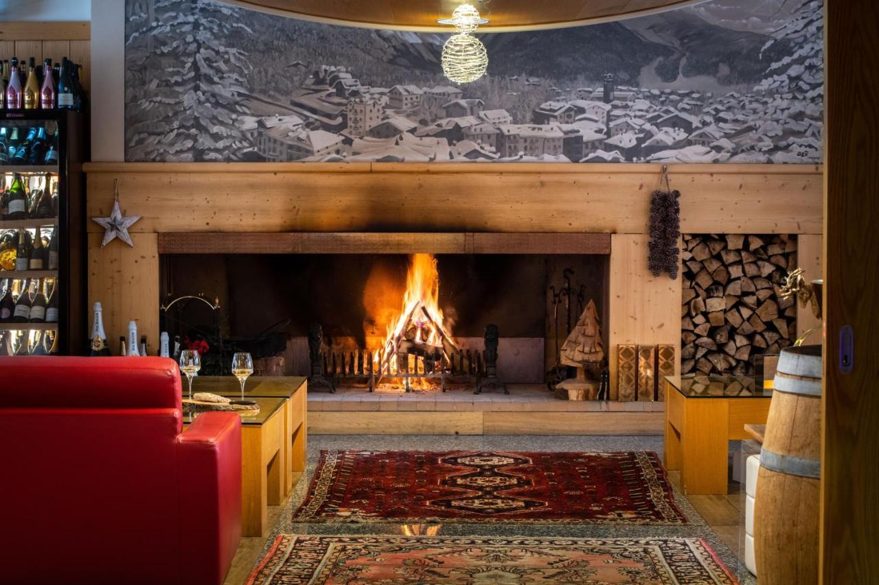 Hotel Garni Pegra Понте ди Леньо Екстериор снимка